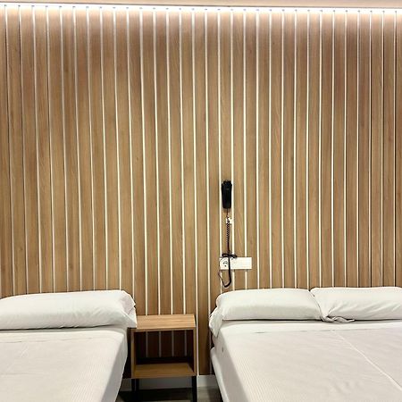 Hotel Victoria Centro Almunecar Ngoại thất bức ảnh